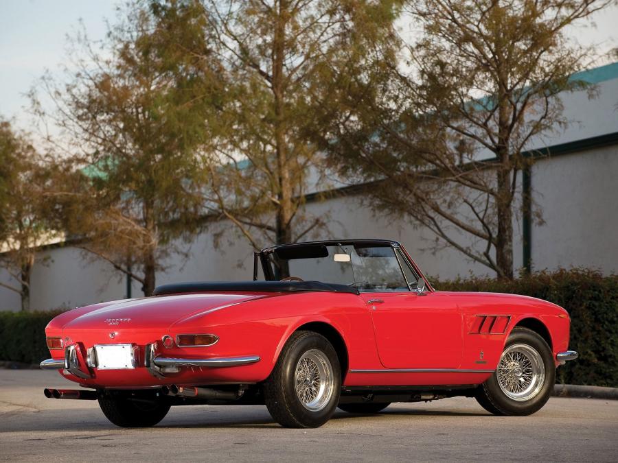  Ferrari 330 GTS 1967 года  (фото 55 из 102)